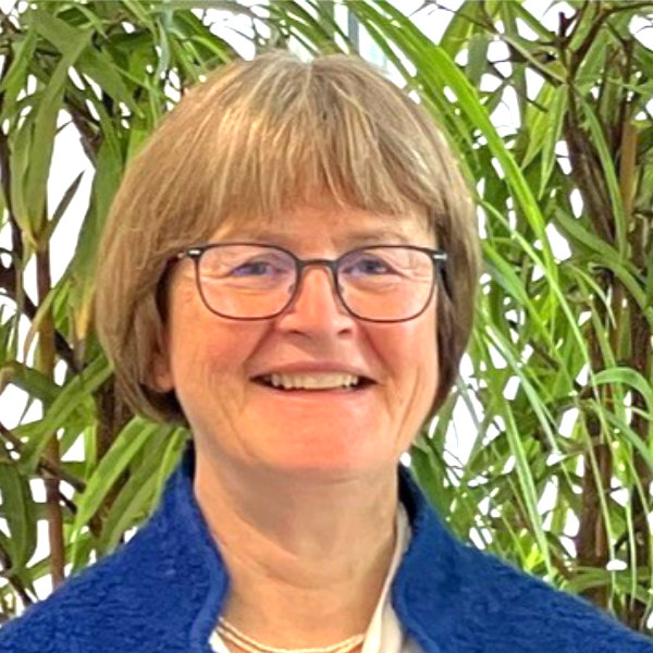 Porträt von Anna Beispiel, Koordination